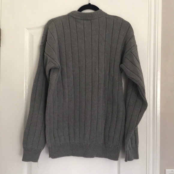 Men’s London Fog Sweater - Picture 2 of 4